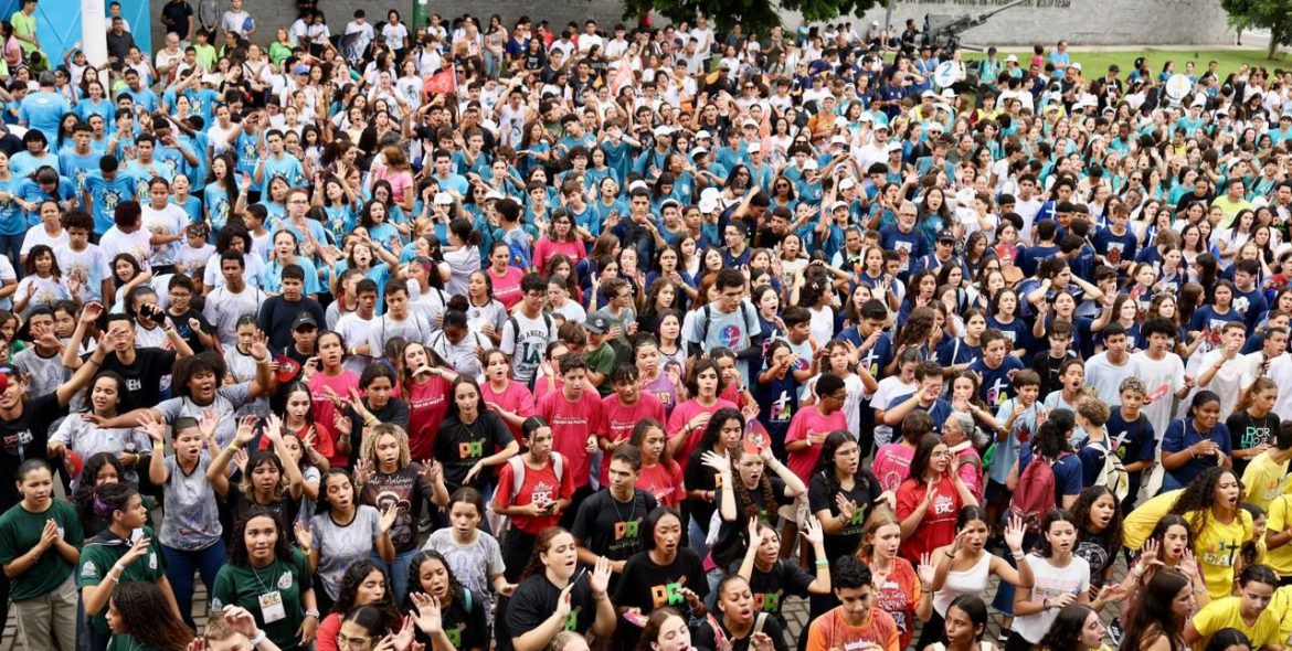 WhatsApp Image 2026-04-12 at 00.44.13 (1)